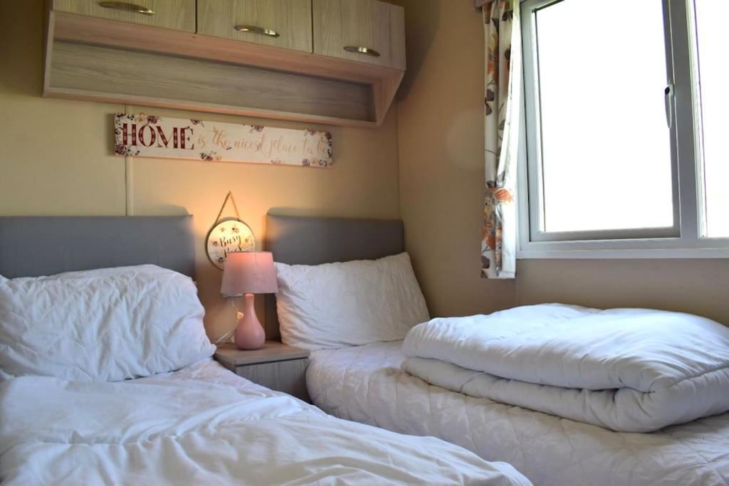 Cosy & Modern Private Seaview Caravan North Seaton Exterior foto